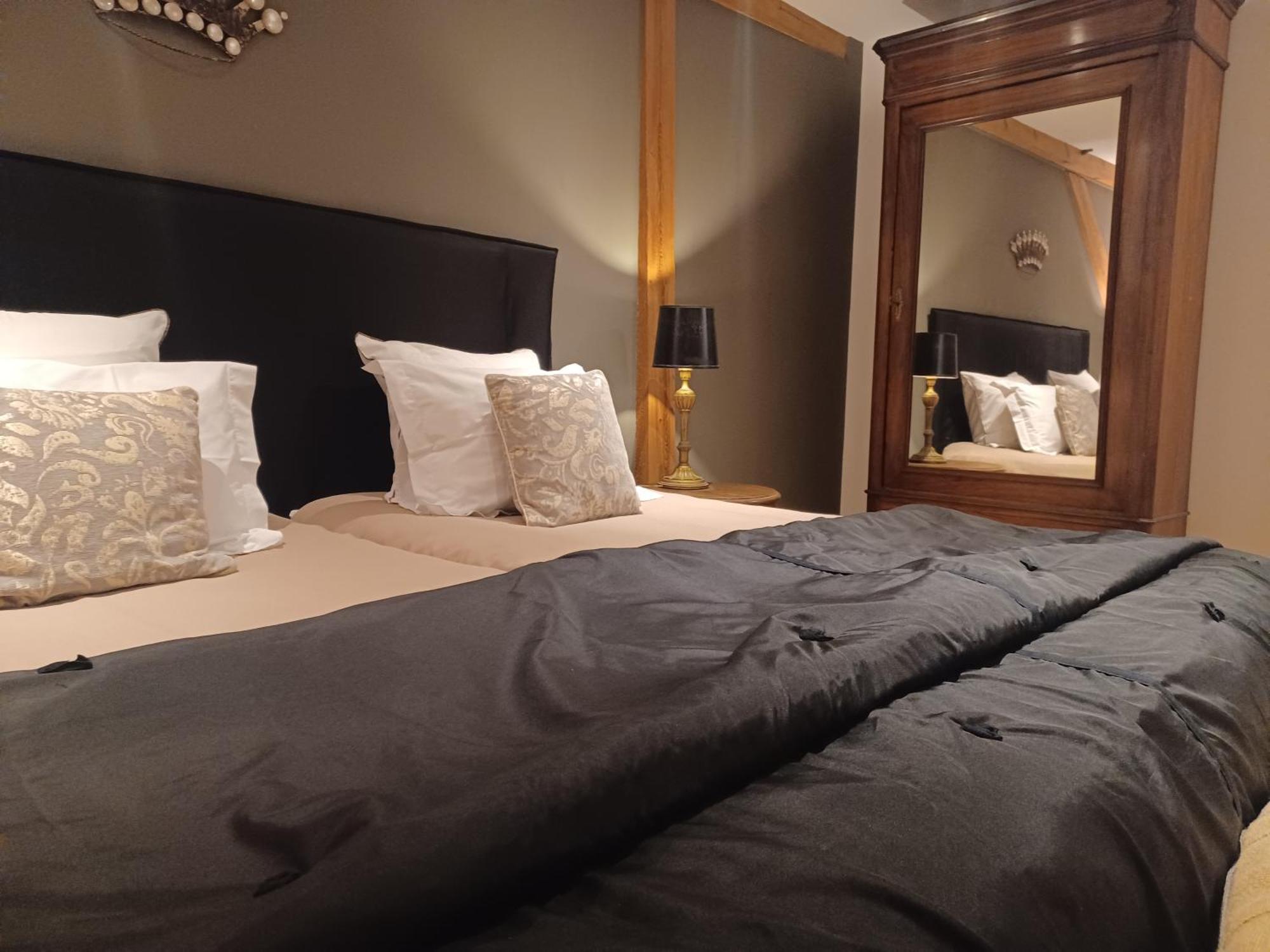 Bed and Breakfast Coté Cour Bischwihr Colmar Exterior foto