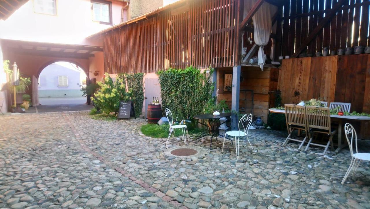 Bed and Breakfast Coté Cour Bischwihr Colmar Exterior foto